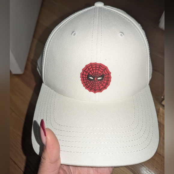 NWT MONCLER X MARVEL SPIDERMAN CAP - Picture 5 of 6